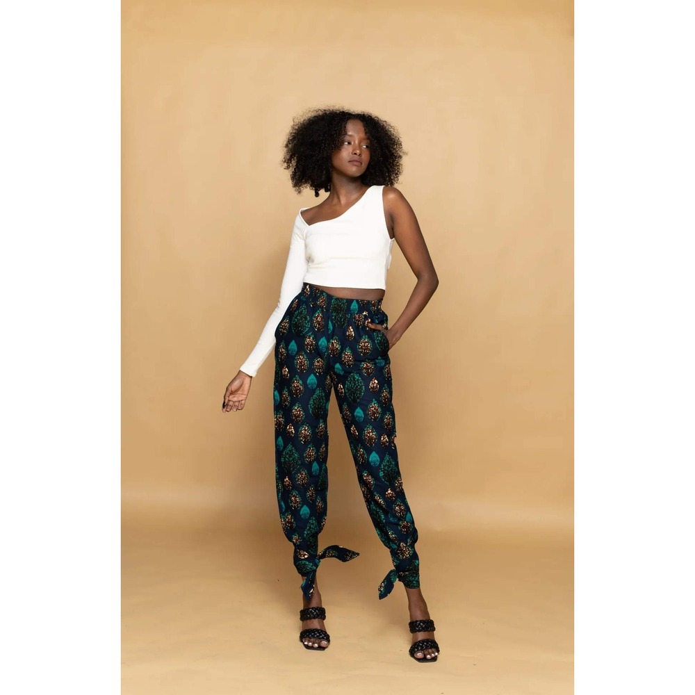Besida Fea Jogger Pants Blue Multicolor African Print Medium‎ Stitch Fix NWT